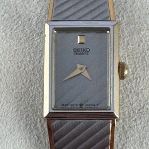 Vintage Sleek Thin Seiko Spaghetti Watch 2 tone Silver and Gold Bracelet